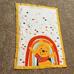 NEW Condition Disney Baby Winnie the Pooh super soft & warm baby blanket!!